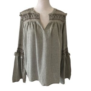Philosophy small top long bell sleeves gray  smocked v-neck boho